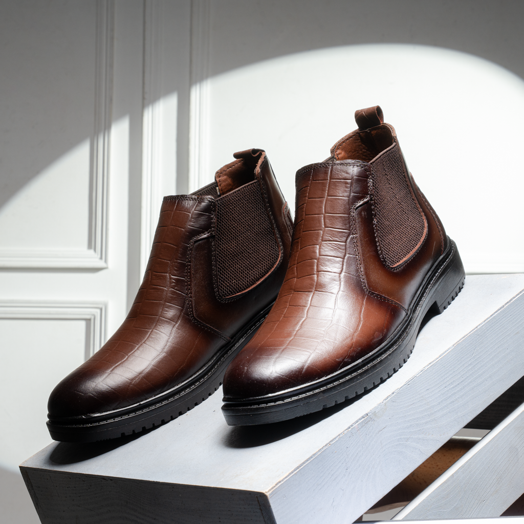 MEN’S HALF BOOT SHOE