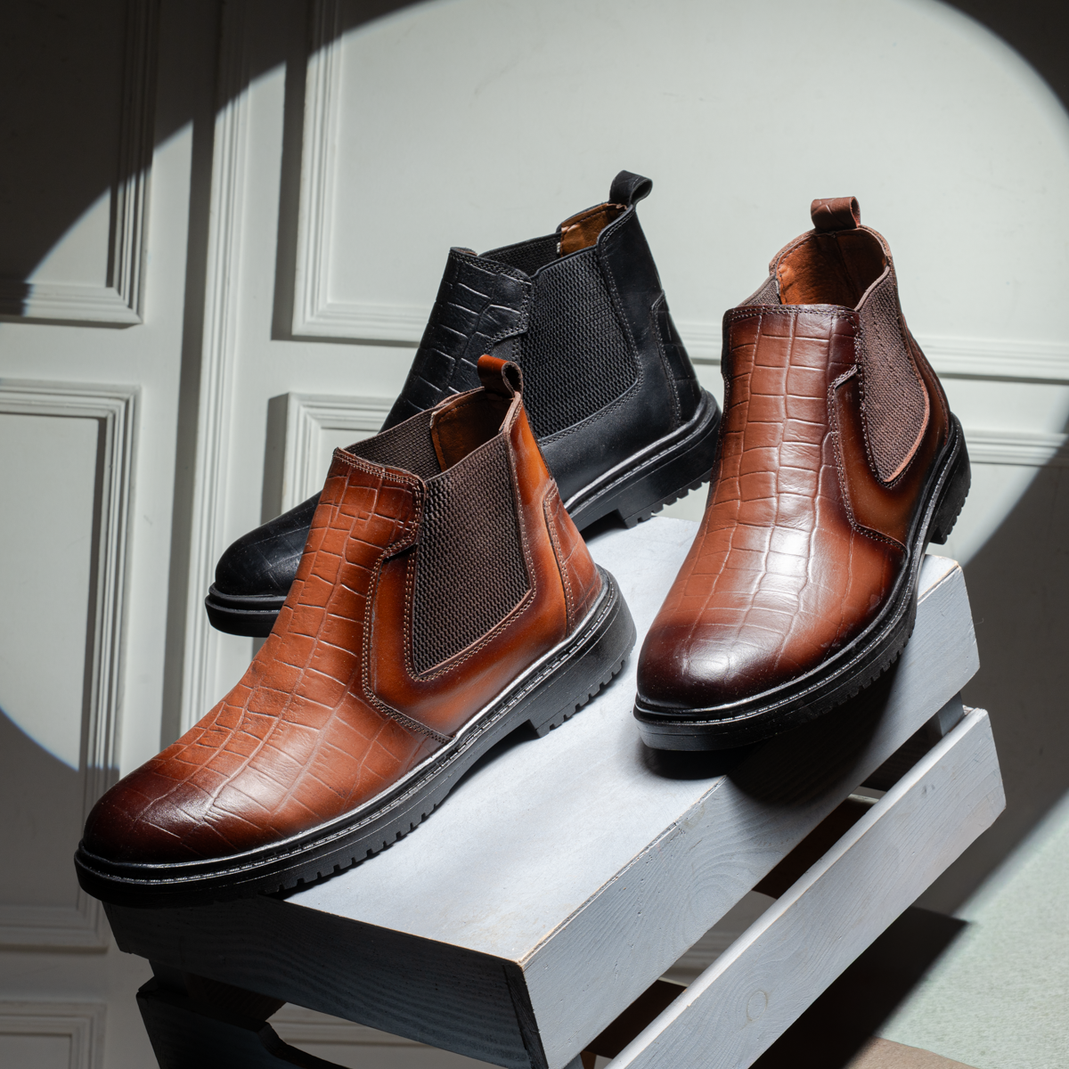 MEN’S HALF BOOT SHOE