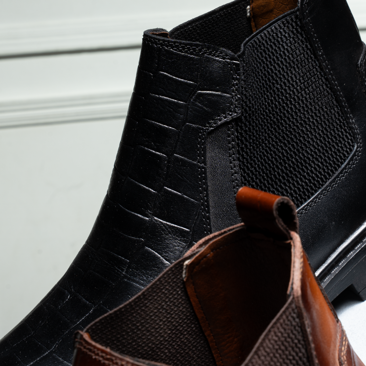 MEN’S HALF BOOT SHOE