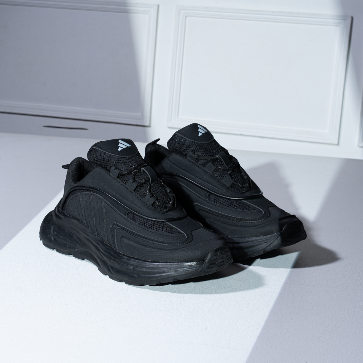 Trendy Athletic Sneakers