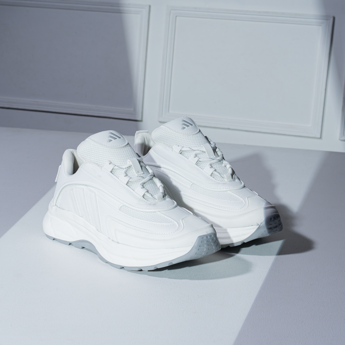 Trendy Athletic Sneakers