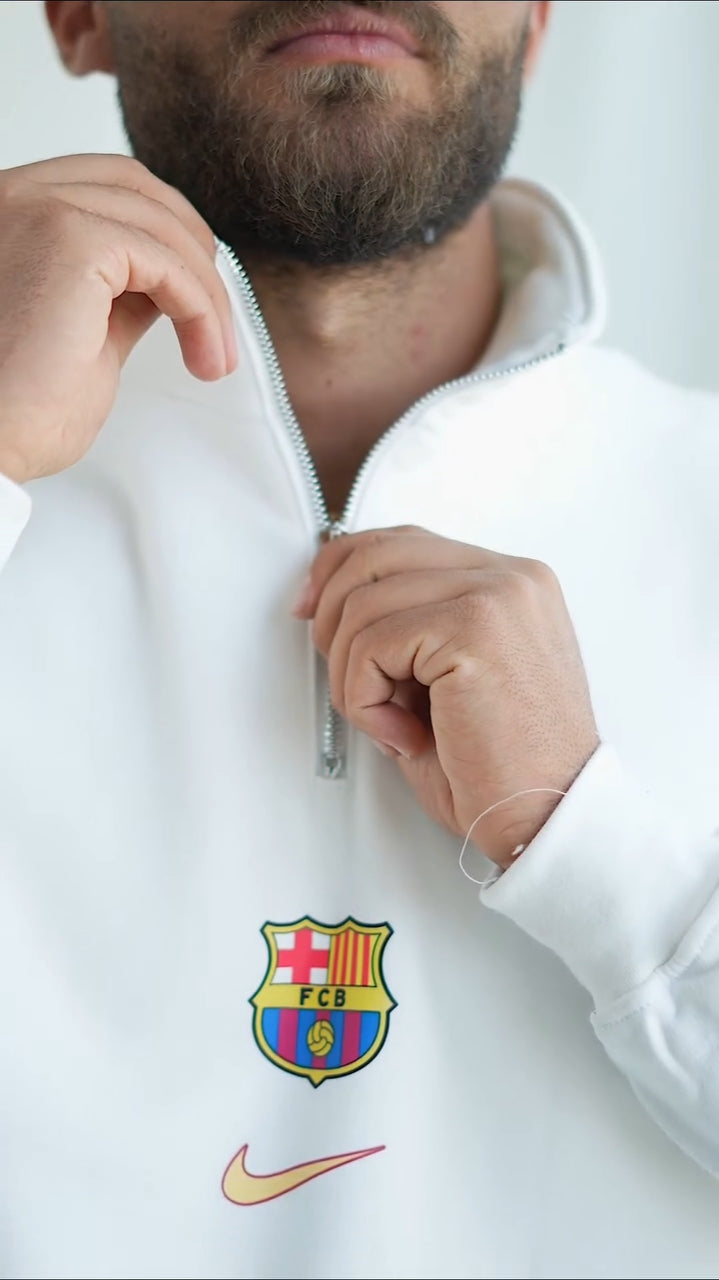 BARCELONA QUARTER-ZIP SWEATSHIRT